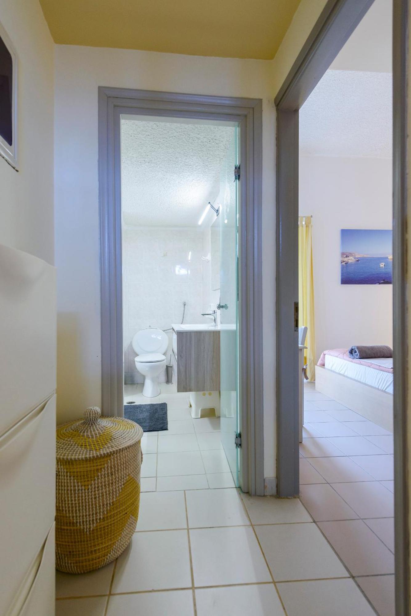 Agali 2 Superior Mezonet Front Of The Sea Apartment Akrogiali Exterior photo